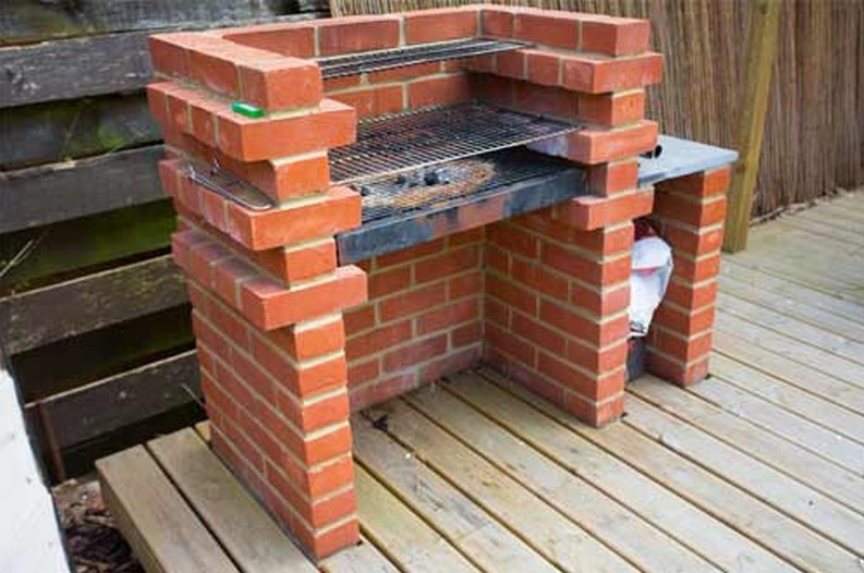 AD-DIY-Backyard-Brick-Barbeqcue-06-1
