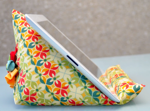 Diy bean bag ipad stand