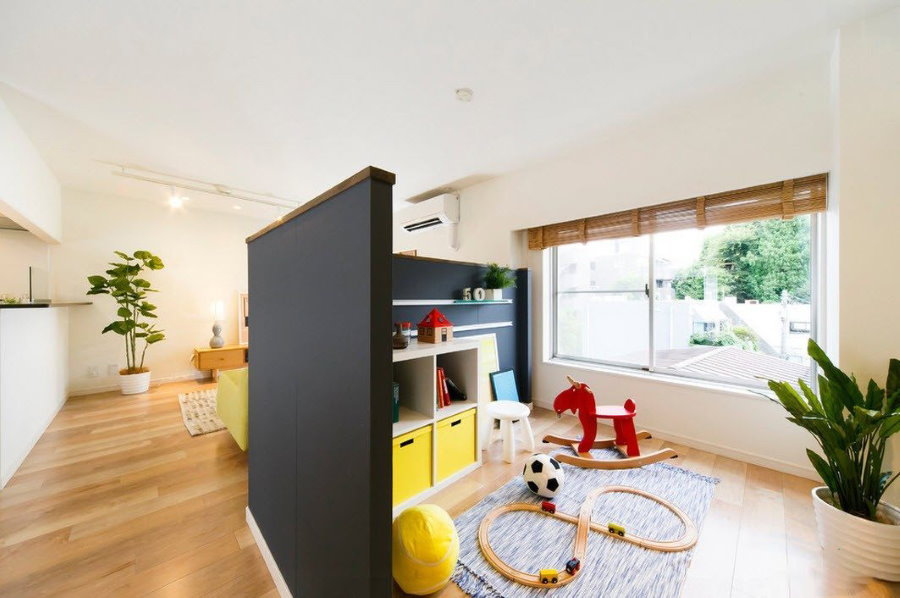 Зонирование квартиры-студии для семьи с ребенком