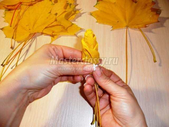 Осенние поделки. Букет из листьев «Желтые розы». Мастер класс с пошаговыми фото