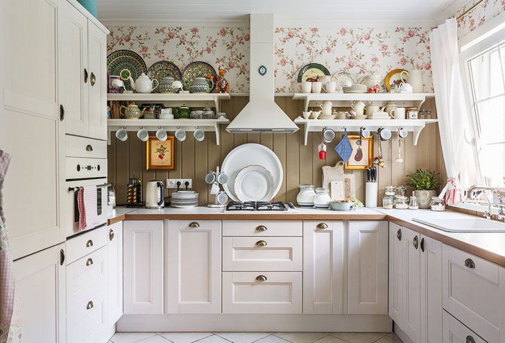 дизайн маленькой кухни белого цвета фото