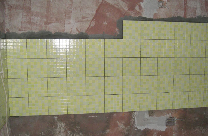 laying tile apron