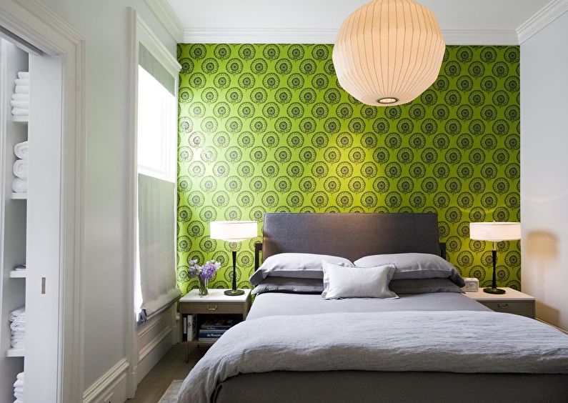 Дизайн маленькой спальни в зеленых тонах - фото