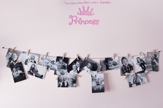 simplest-diy-string-photo-wall-display.jpg